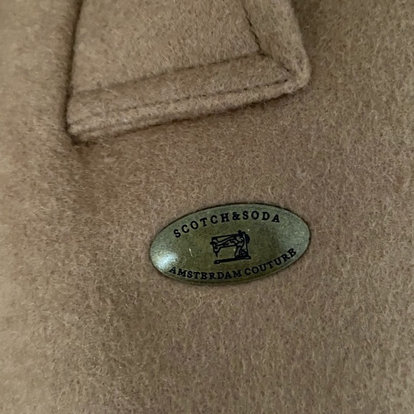 Men’s coat - Picture 3 of 3